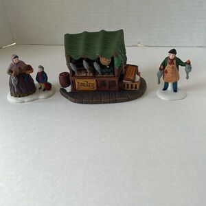 Dept 56 Heritage Village Collection "Poultry Market" Set of 3 #5559 Retired